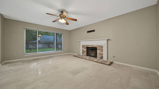 Spring 2-story, 4-bed 15 Cottage Grove Place-idx