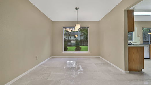 Spring 2-story, 4-bed 15 Cottage Grove Place-idx
