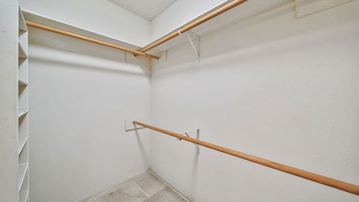 Spring 2-story, 4-bed 15 Cottage Grove Place-idx