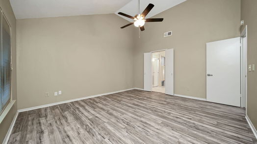 Spring 2-story, 4-bed 15 Cottage Grove Place-idx