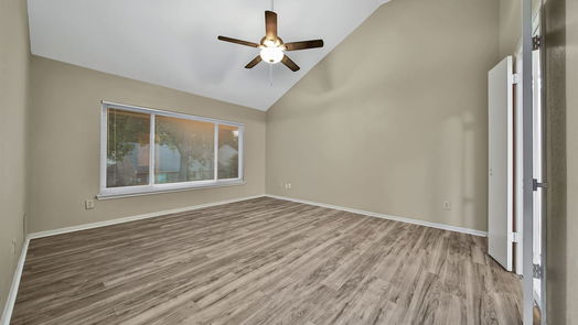 Spring 2-story, 4-bed 15 Cottage Grove Place-idx