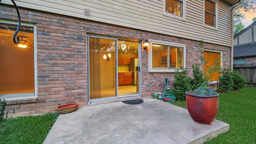 Spring 2-story, 4-bed 15 Cottage Grove Place-idx