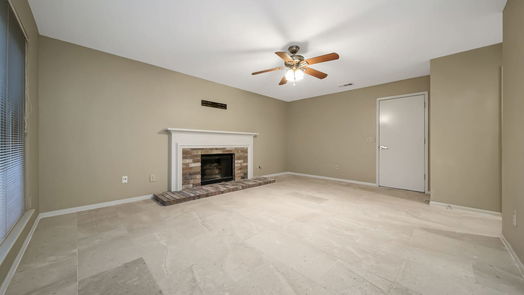 Spring 2-story, 4-bed 15 Cottage Grove Place-idx