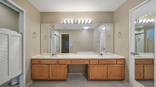Spring 2-story, 4-bed 15 Cottage Grove Place-idx