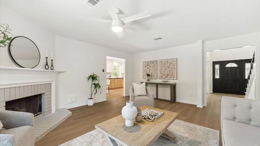 Spring 2-story, 4-bed 23 Thorn Berry Place-idx