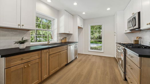 Spring 2-story, 4-bed 23 Thorn Berry Place-idx