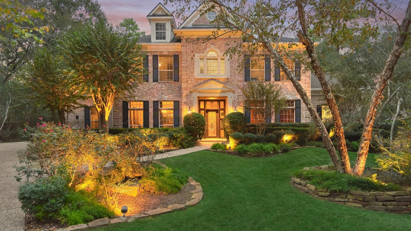 The Woodlands 2-story, 5-bed 11 N Heritage Hill Circle-idx