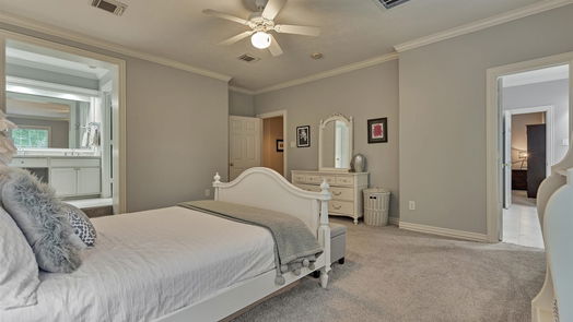 The Woodlands 2-story, 5-bed 11 N Heritage Hill Circle-idx