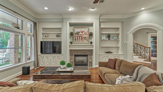 The Woodlands 2-story, 5-bed 11 N Heritage Hill Circle-idx