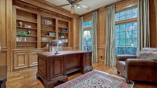 The Woodlands 2-story, 5-bed 11 N Heritage Hill Circle-idx