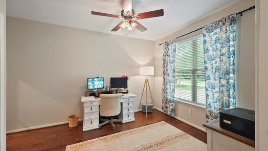 The Woodlands 2-story, 4-bed 135 Wisteria Walk Circle-idx