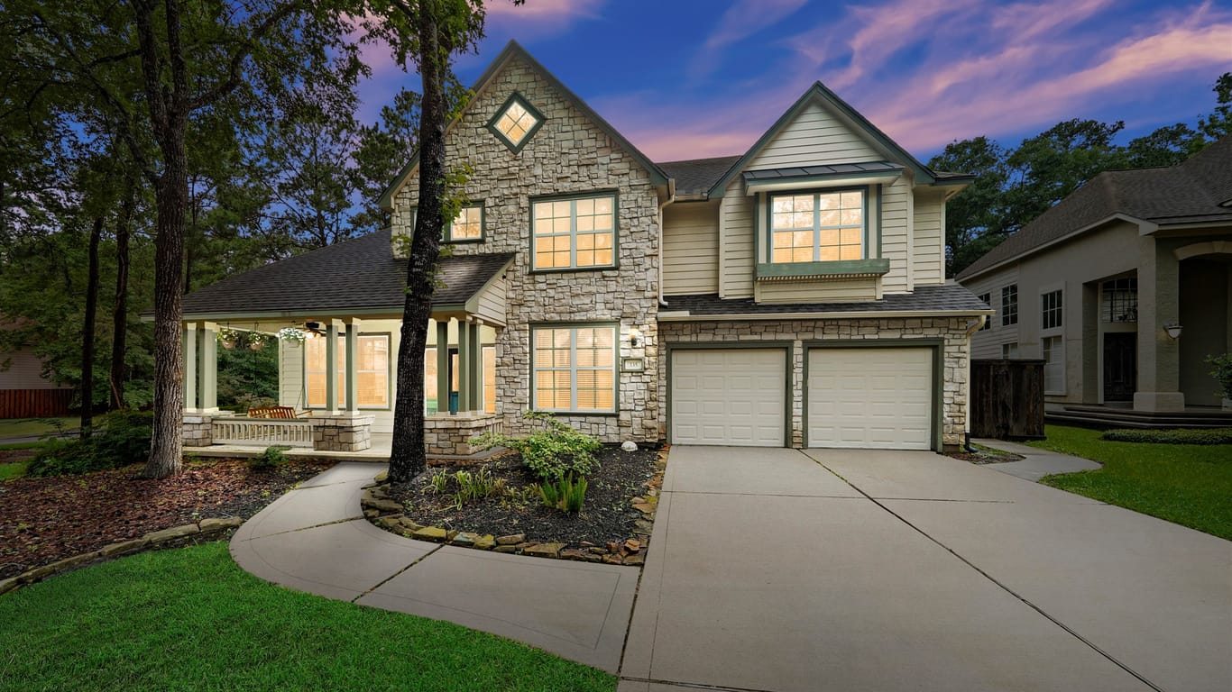 The Woodlands 2-story, 4-bed 135 Wisteria Walk Circle-idx