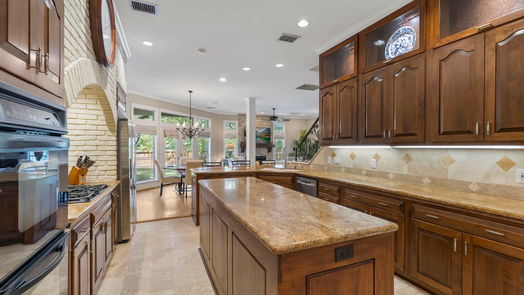 The Woodlands 2-story, 6-bed 4 Wedgewood Pt-idx