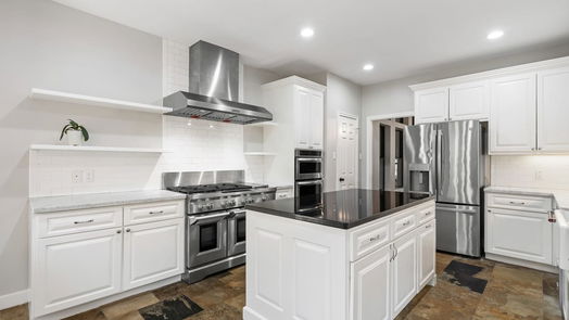 The Woodlands 1-story, 4-bed 30 Amber Sky Place-idx