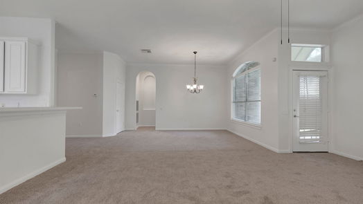 Spring 1-story, 3-bed 27 S Belfair Place-idx