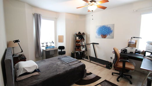 The Woodlands 1-story, 2-bed 6607 Lake Woodlands Drive 524-idx