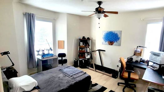 The Woodlands 1-story, 2-bed 6607 Lake Woodlands Drive 524-idx