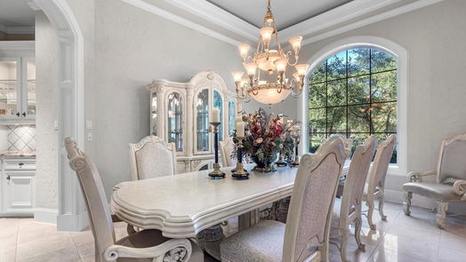 The Woodlands 2-story, 5-bed 11 Pine Lodge Place-idx