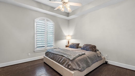 The Woodlands 2-story, 5-bed 11 Pine Lodge Place-idx