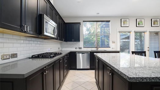 The Woodlands 2-story, 4-bed 127 E Sundance Circle-idx