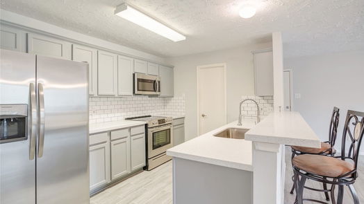 The Woodlands 1-story, 2-bed 8051 Bay Branch Drive 324-idx