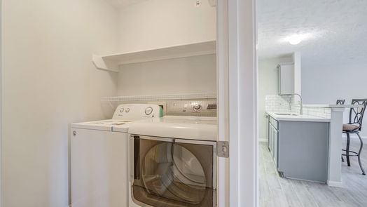 The Woodlands 1-story, 2-bed 8051 Bay Branch Drive 324-idx