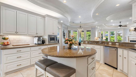 The Woodlands 2-story, 5-bed 26 S Knightsgate Circle-idx