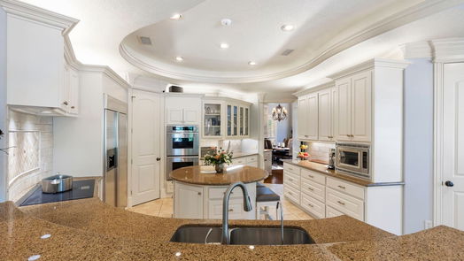 The Woodlands 2-story, 5-bed 26 S Knightsgate Circle-idx