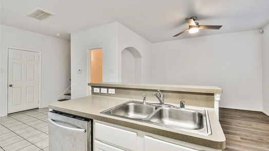 The Woodlands 2-story, 3-bed 149 E Summerhaze Circle-idx