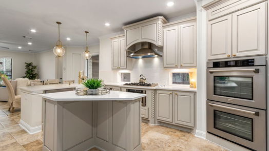 The Woodlands 2-story, 5-bed 15 N Veilwood Circle-idx