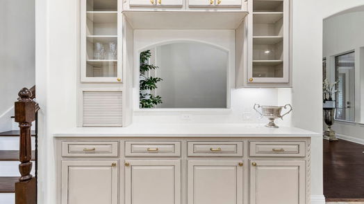 The Woodlands 2-story, 5-bed 15 N Veilwood Circle-idx