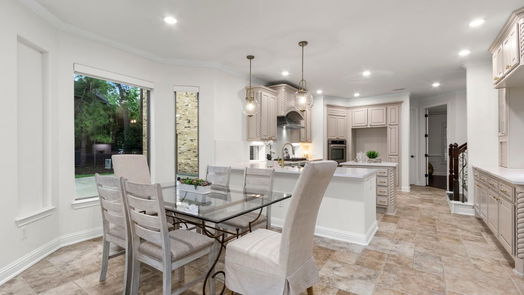 The Woodlands 2-story, 5-bed 15 N Veilwood Circle-idx