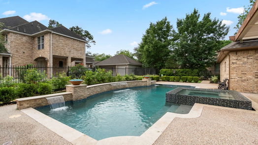 The Woodlands 2-story, 5-bed 15 N Veilwood Circle-idx