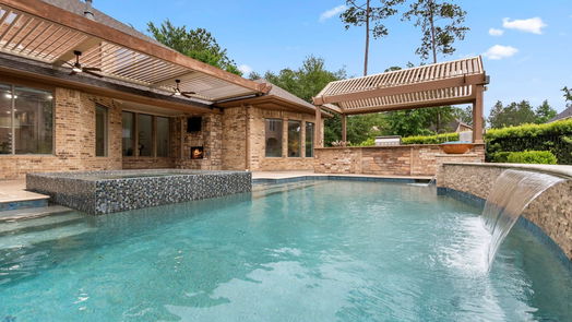 The Woodlands 2-story, 5-bed 15 N Veilwood Circle-idx