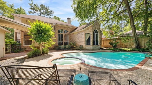 The Woodlands 2-story, 4-bed 135 Green Gables Circle-idx