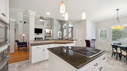 The Woodlands 2-story, 4-bed 135 Green Gables Circle-idx