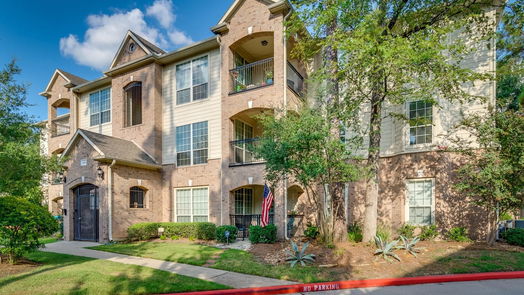 The Woodlands 1-story, 2-bed 6607 Lake Woodlands Drive 512-idx