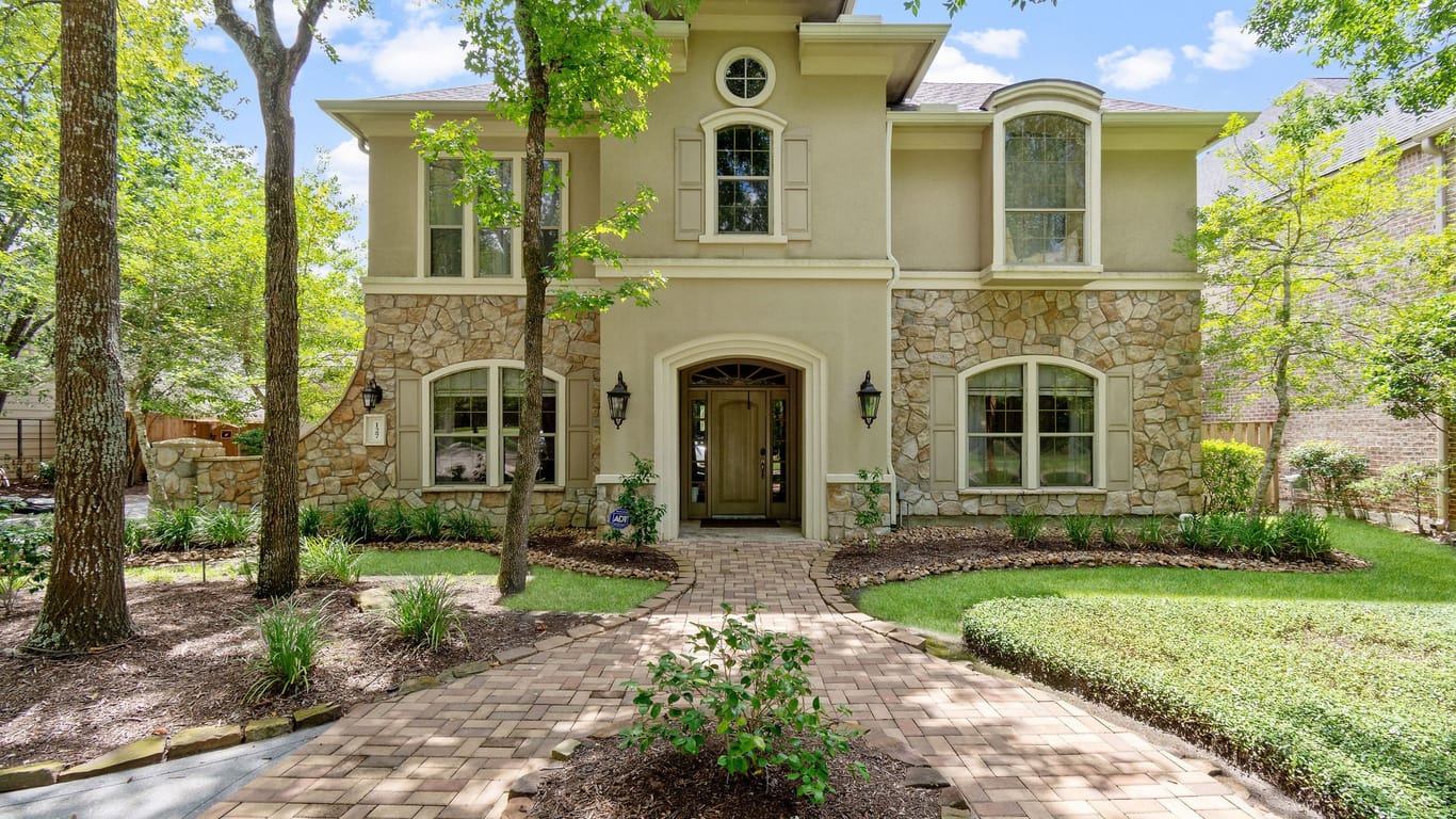 The Woodlands 2-story, 5-bed 127 E Beckonvale Circle-idx