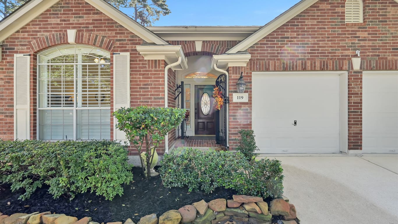 The Woodlands 1-story, 3-bed 119 S Veranda Ridge Drive-idx