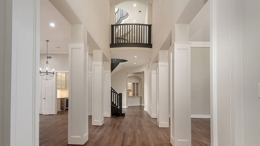 The Woodlands 3-story, 5-bed 10 S Gary Glen Circle-idx