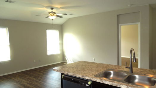 Conroe 1-story, 3-bed 13909 Nicolet Arbor Lane-idx