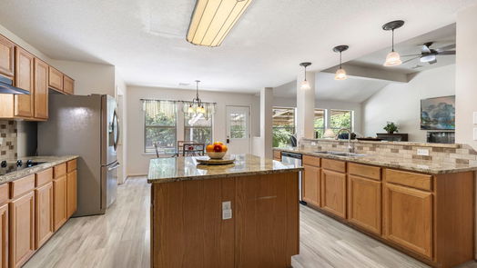 Conroe null-story, 4-bed 21 Stony Creek Drive-idx