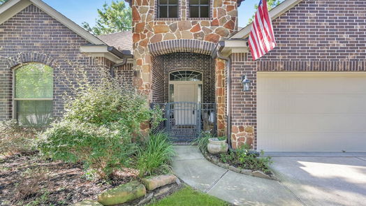 Conroe 1-story, 3-bed 126 Magnolia Grove Lane-idx