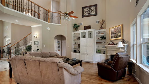 Conroe 2-story, 5-bed 10841 Lake Forest Drive-idx