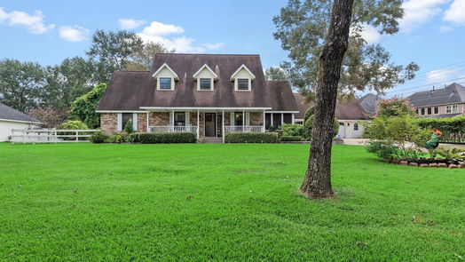 Conroe 2-story, 3-bed 1103 Carriage Hills Boulevard-idx