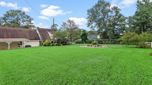 Conroe 2-story, 3-bed 1103 Carriage Hills Boulevard-idx