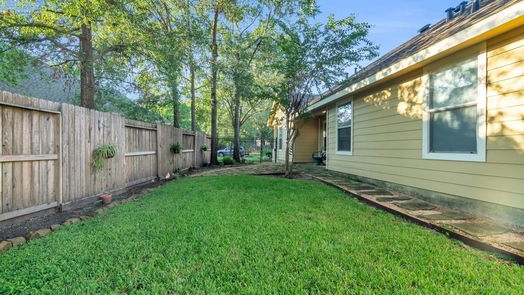 Conroe 1-story, 2-bed 23 Trafalgar Place-idx