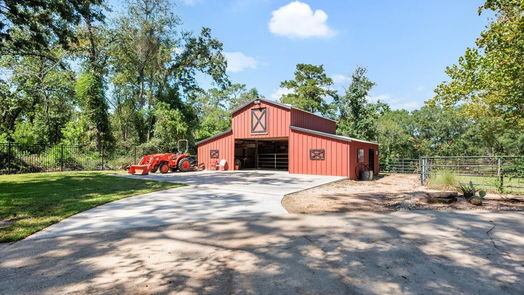 Conroe 2-story, 3-bed 2403 Conastoga Court-idx