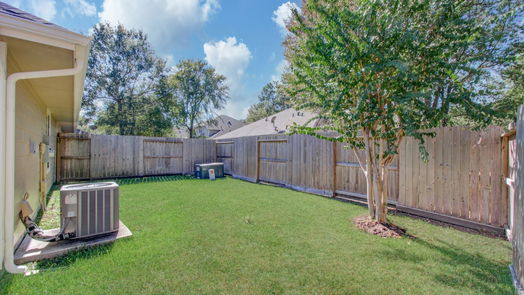 Conroe null-story, 2-bed 23 Marywood Drive-idx