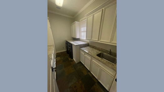 Conroe 2-story, 4-bed 2235 Stableridge Drive-idx